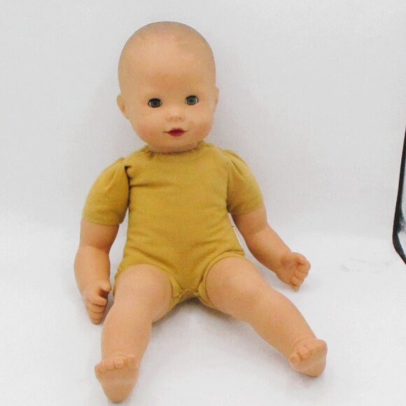 Gotz 16" Pottery Barn Doll sleepy Hazel Eyes Denim Overalls Pink Top Cloth Body - Picture 3 of 7